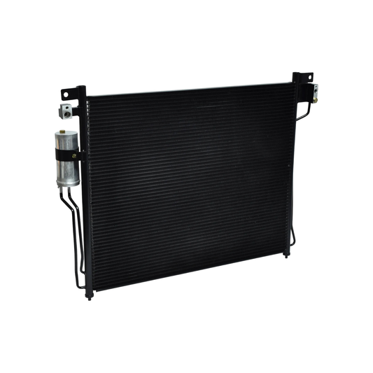 CONDENSADOR AUTO NISSAN PATHFINDER 04-06 NAVARA 09-13 UAC