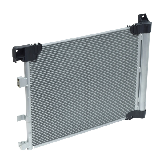 CONDENSADOR AUTO NISSAN SENTRA 13-19 (UAC CN 4230PFC)